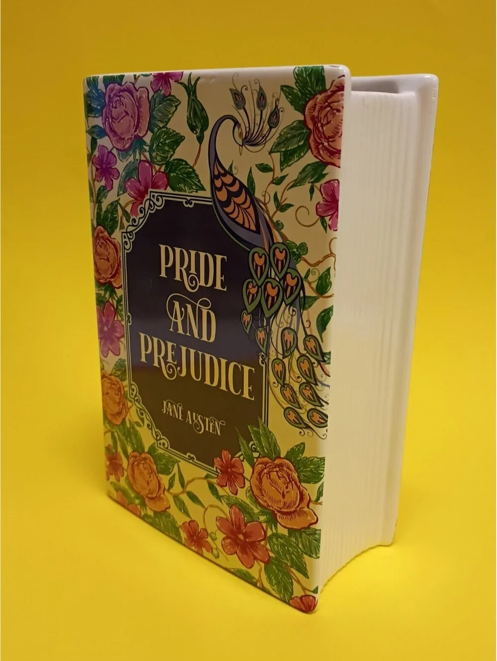 Steel Mill & Co Pride & Prejudice Book-Shaped Decorative Vase Book Club Ladies